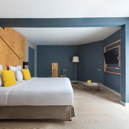 Les Aiglons Hotel 4*