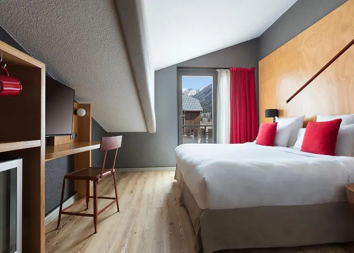 Le Refuge Des Aiglons Hotel 4*