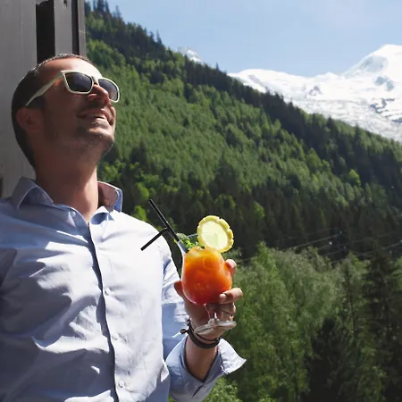 Hotel Les Aiglons 4*