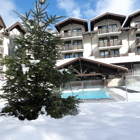 Les Aiglons 酒店 4*